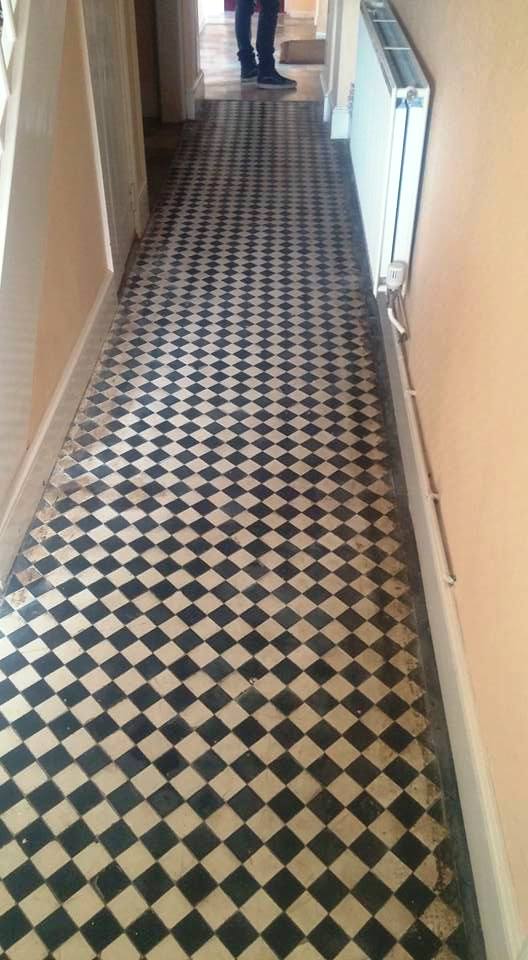 Mid Victorian Tiled Farmhouse Hallway Clyst Hydon Before Cleaning